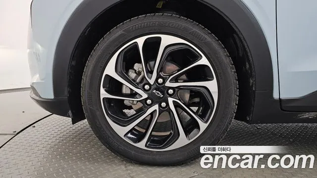ChevroletGMDaewoo Bolt EUV 2022 thumb 4