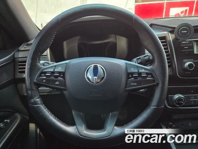 KG_Mobility_Ssangyong Rexton 2019 thumb 7