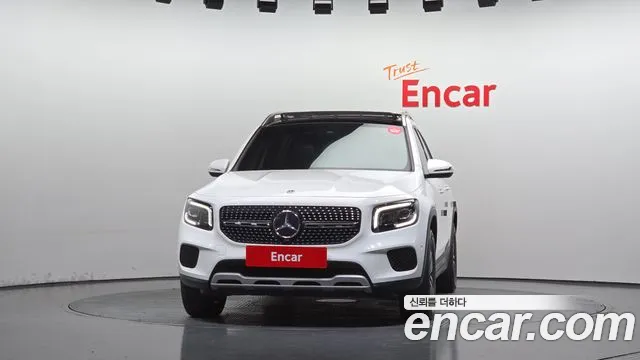 Mercedes-Benz GLB 2021 thumb 3
