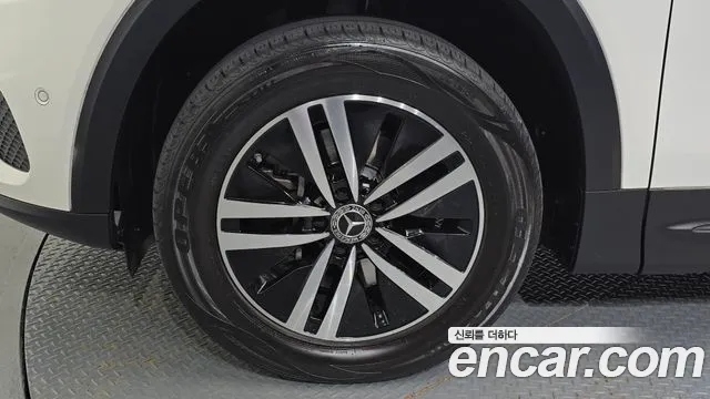 Mercedes-Benz GLB 2021 thumb 5
