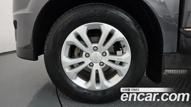 KG_Mobility_Ssangyong KORANDO 2017 thumb 5