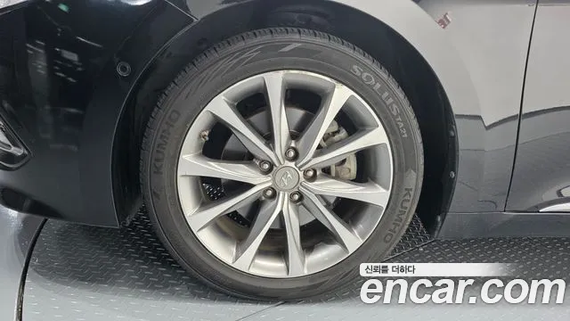 Hyundai Grandeur 2014 thumb 4