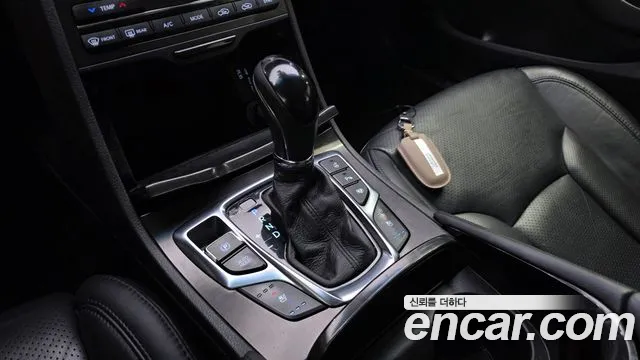Hyundai Grandeur 2014 thumb 8