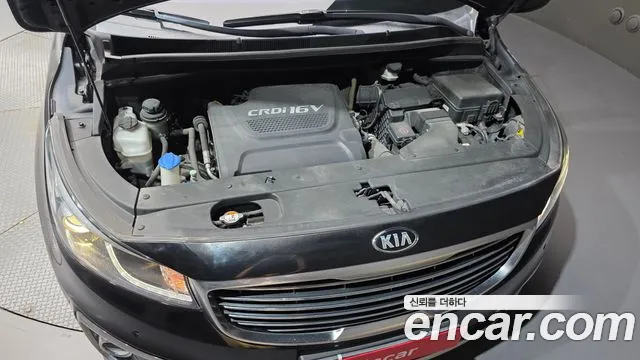 Kia Carnival 2015 thumb 6