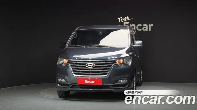 Hyundai Starex 2018 thumb 3