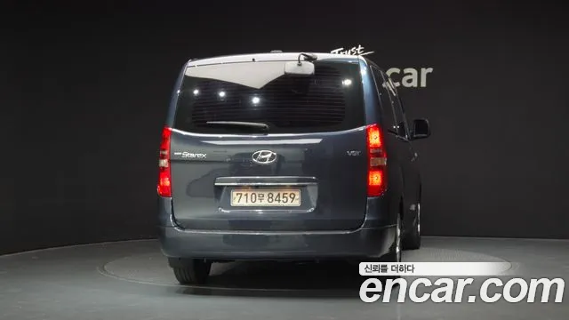 Hyundai Starex 2018 thumb 4
