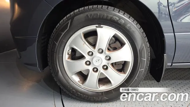 Hyundai Starex 2018 thumb 5