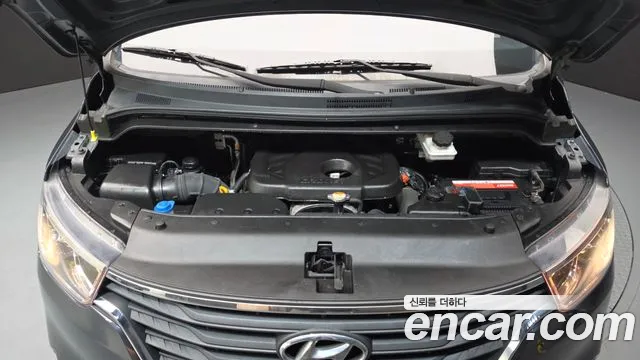 Hyundai Starex 2018 thumb 6