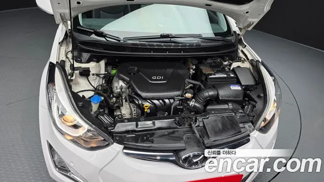 Hyundai Avante 2015 thumb 6