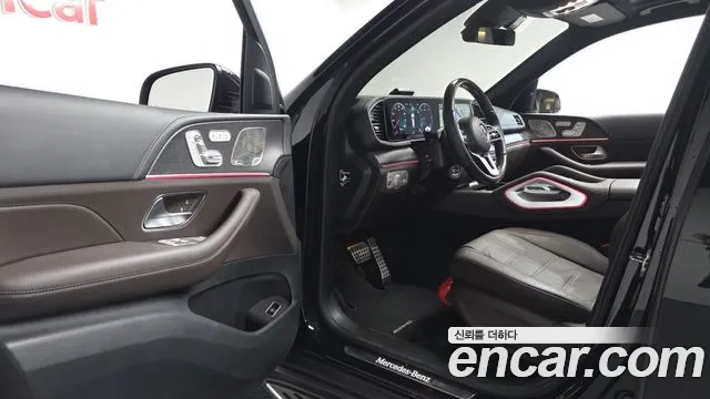 Mercedes-Benz GLS 2023 thumb 9