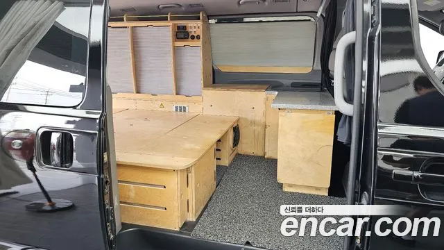 Hyundai Starex 2018 thumb 12