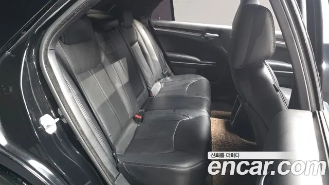 Chrysler 300C 2013 thumb 12