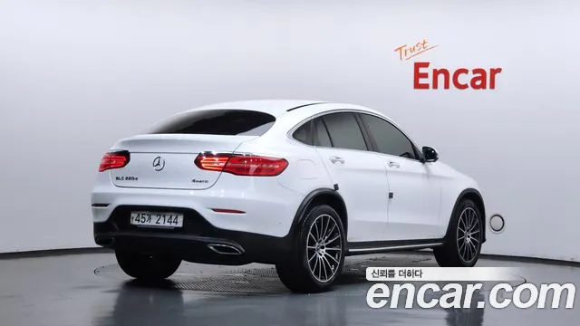 Mercedes-Benz GLC 2017 thumb 2