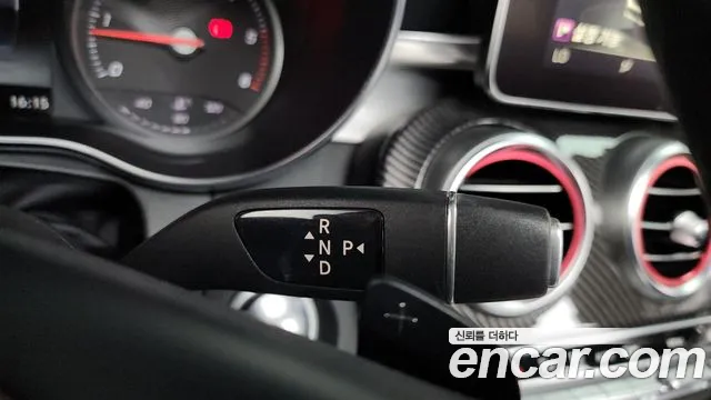 Mercedes-Benz GLC 2017 thumb 9