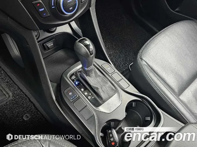 Hyundai Santa Fe 2012 thumb 9