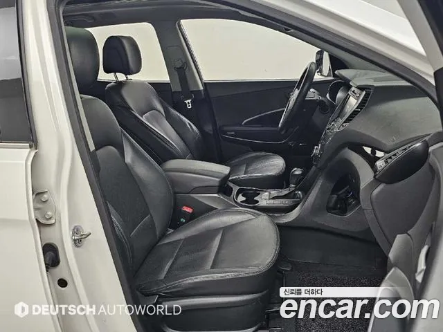 Hyundai Santa Fe 2012 thumb 10