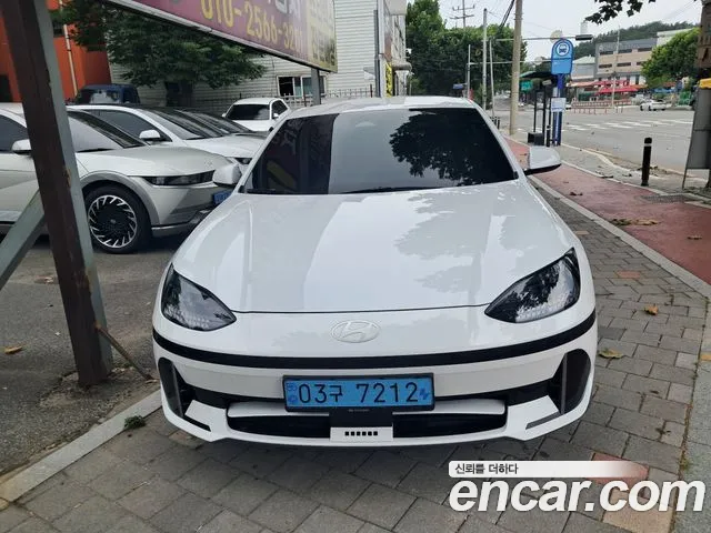 Hyundai IONIQ 6 2023 thumb 2