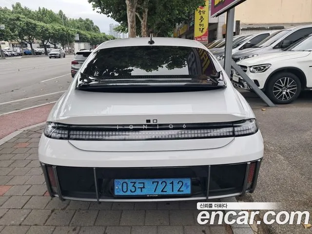 Hyundai IONIQ 6 2023 thumb 3