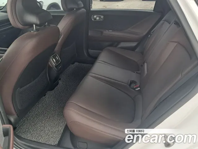 Hyundai IONIQ 6 2023 thumb 8