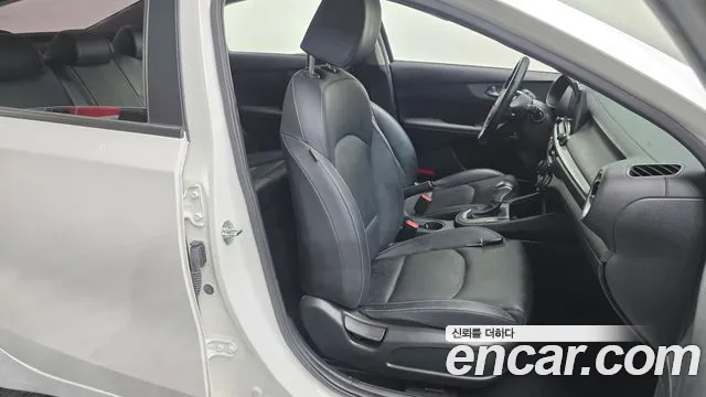 Kia K3 2019 thumb 11