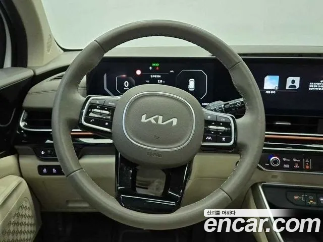 Kia Carnival 2024 thumb 9