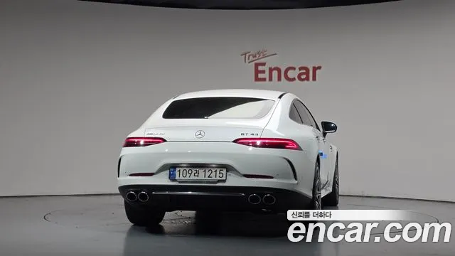 Mercedes-Benz AMG GT 2023 thumb 3
