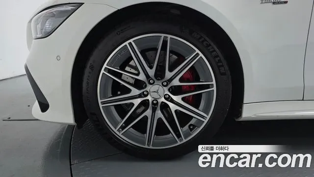 Mercedes-Benz AMG GT 2023 thumb 4