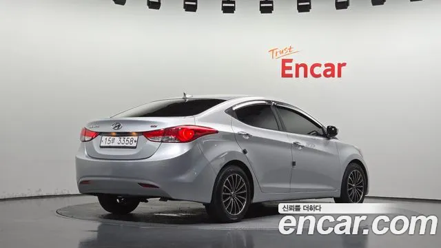 Hyundai Avante 2013 thumb 2