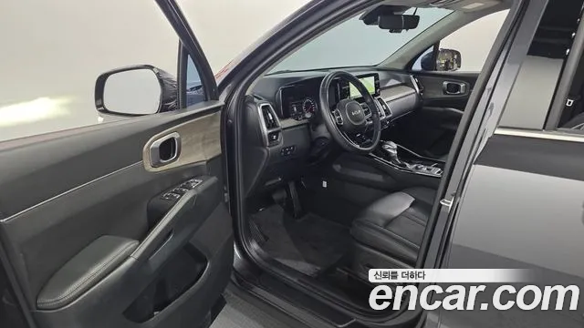 Kia Sorento 2023 thumb 10