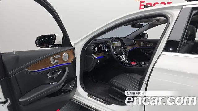 Mercedes-Benz E-Класс 2019 thumb 9