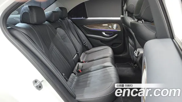 Mercedes-Benz E-Класс 2019 thumb 10