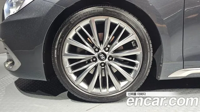 Hyundai Grandeur 2018 thumb 4