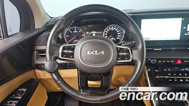 Kia Carnival 2021 thumb 12