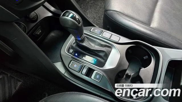 Hyundai Santa Fe 2014 thumb 9