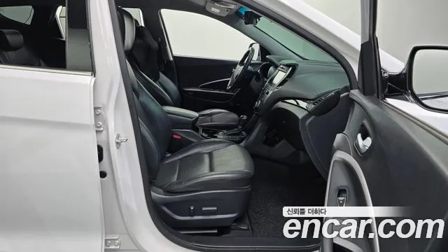 Hyundai Santa Fe 2014 thumb 11