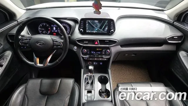 Hyundai Santa Fe 2019 thumb 7