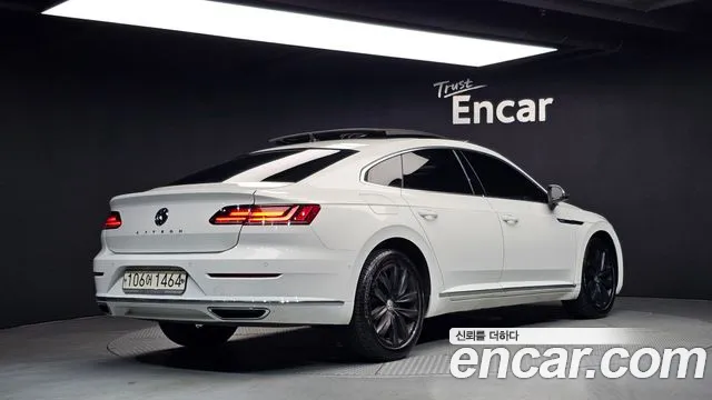 Volkswagen Arteon 2019 thumb 2