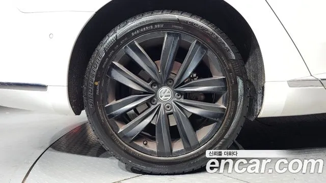 Volkswagen Arteon 2019 thumb 5