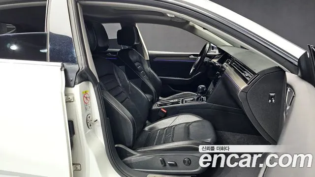 Volkswagen Arteon 2019 thumb 12