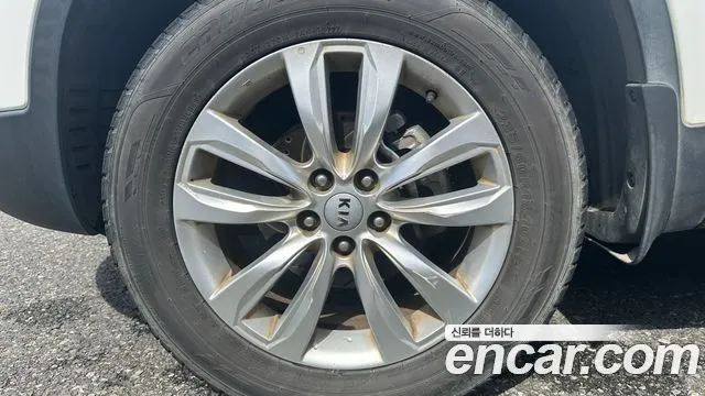 Kia Sorento 2012 thumb 5