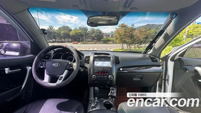 Kia Sorento 2012 thumb 8
