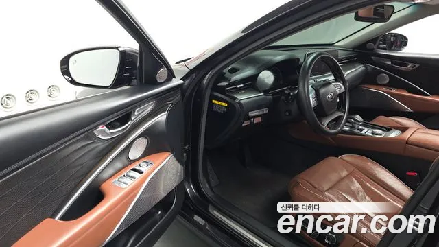 Kia K9 2018 thumb 10