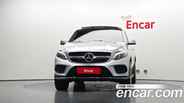 Mercedes-Benz GLE 2017 thumb 2