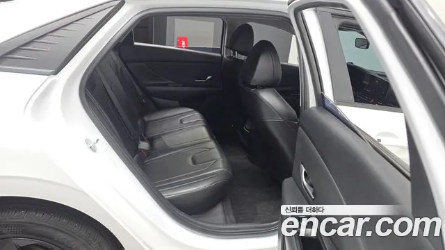 Hyundai Avante 2023 thumb 12
