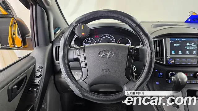 Hyundai Starex 2019 thumb 12