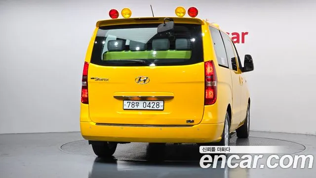 Hyundai Starex 2019 thumb 4