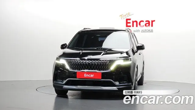 Kia Carnival 2021 thumb 3