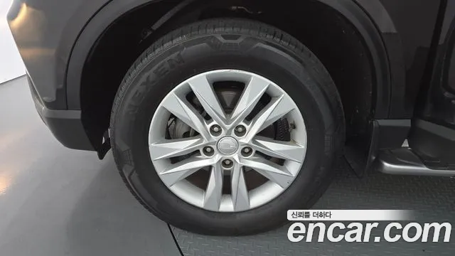 KG_Mobility_Ssangyong Rexton 2019 thumb 5