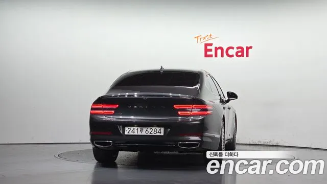 Genesis G80 2022 thumb 4