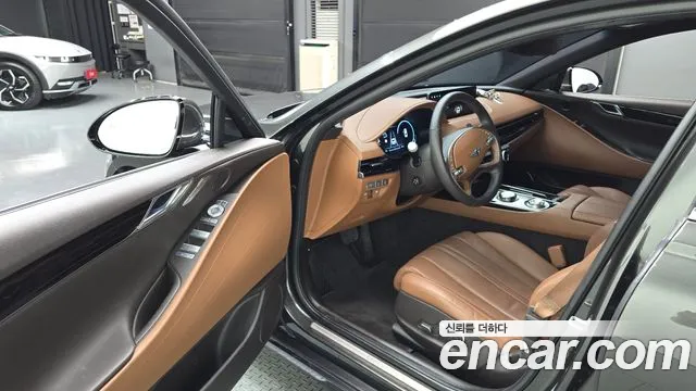 Genesis G80 2022 thumb 10